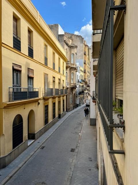 Ti1 Estiloso Loft 120M De La Catedral Tomas De Ibarra Street Seville Exterior photo